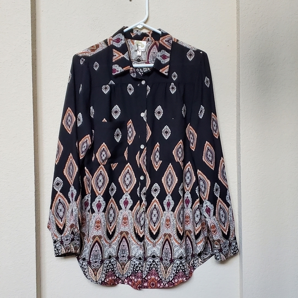 Fig & Flower L/S Polyester Shirt. Size L